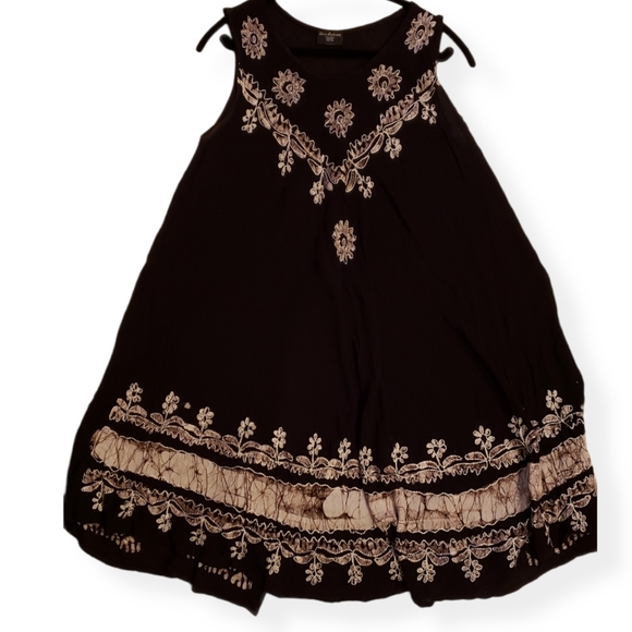 Ladies summer dress - Picture 3 of 5